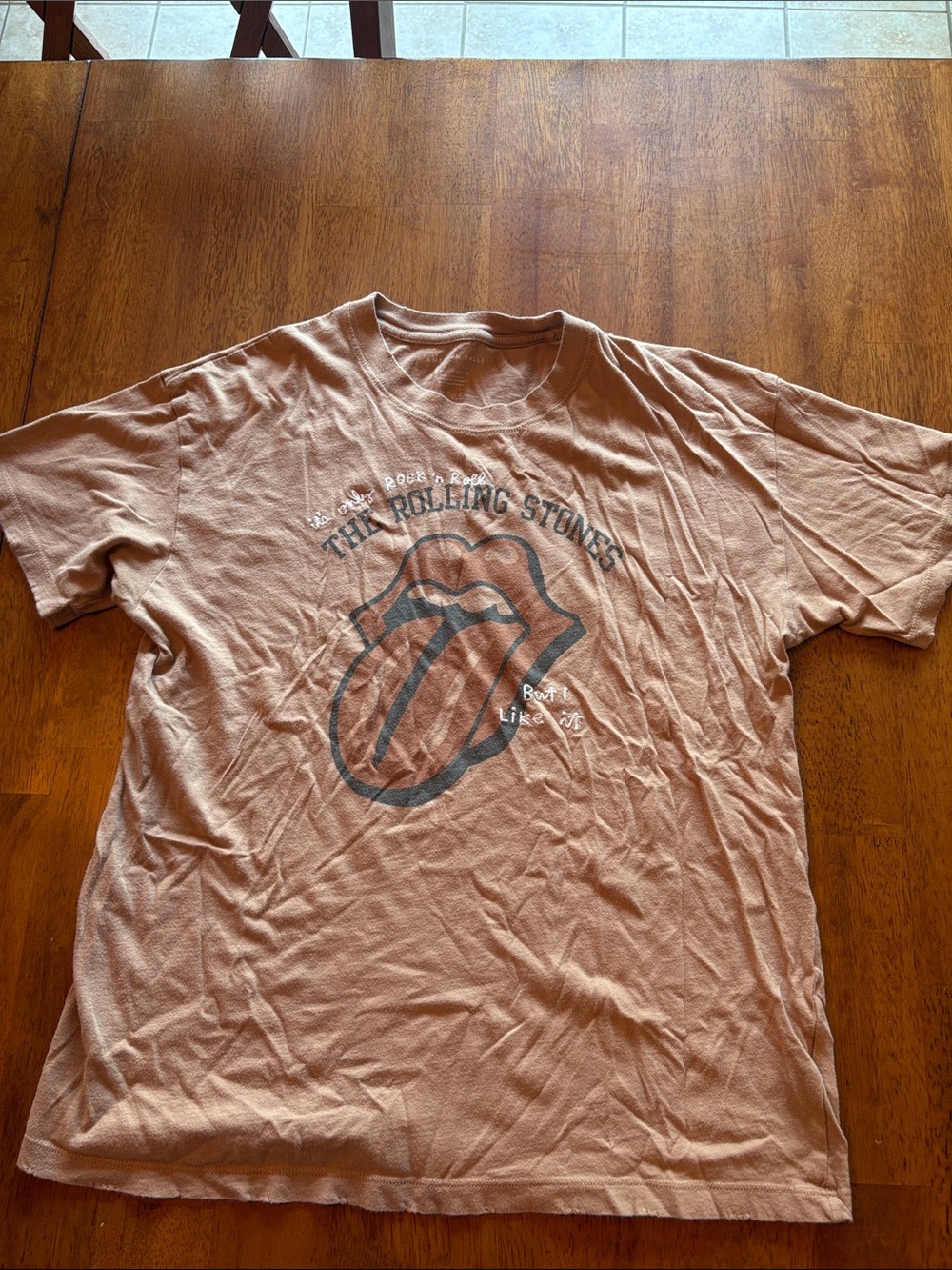 American Eagle The Rolling Stones Women’s Graphic Tee - Faded Peach